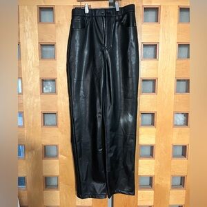 Abercrombie & Fitch Black '90s Straight Vegan Leather Pants, 28/6